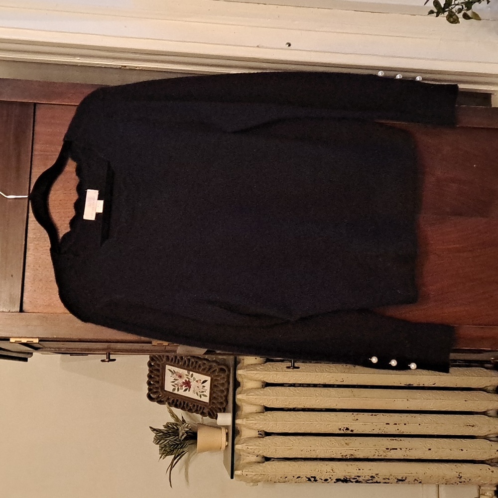 Rachel Parcell Size L Scalloped Neckline Pearl Detail… Gem